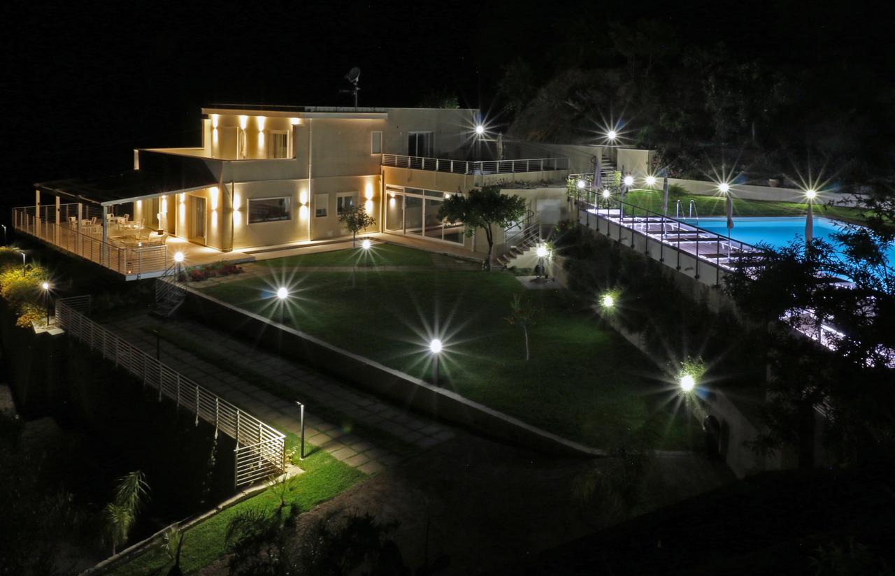 Sike Holiday Home Таормина Экстерьер фото